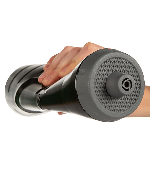 Under Armour 32 oz. Sideline Squeezable Water Bottle