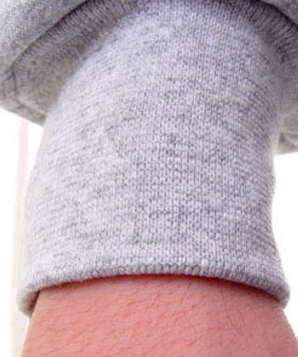Canada - Hanes Hooded Sweatshirt
