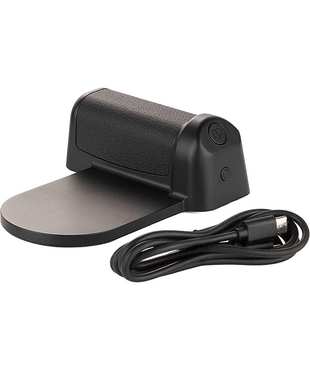 Phone Grip 5,000 mAh MagClick Wireless Power Bank and Bluetooth Camera Shutter