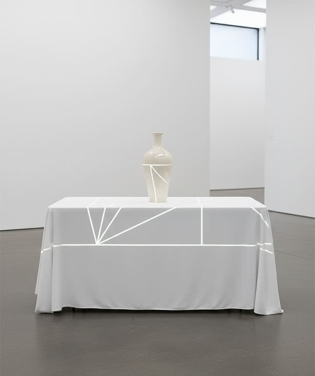 Drape Openback 4ft Table Cloth