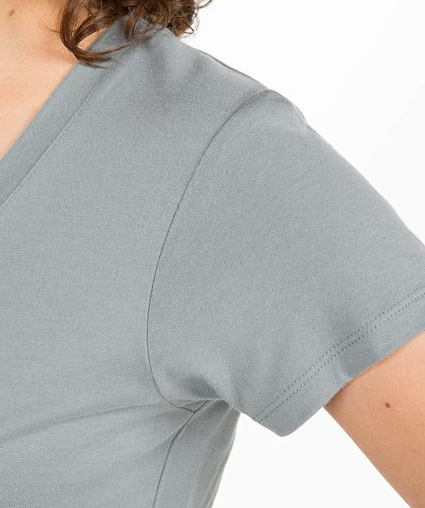 Alternative Apparel Women's Relaxed V-Neck T-shirt