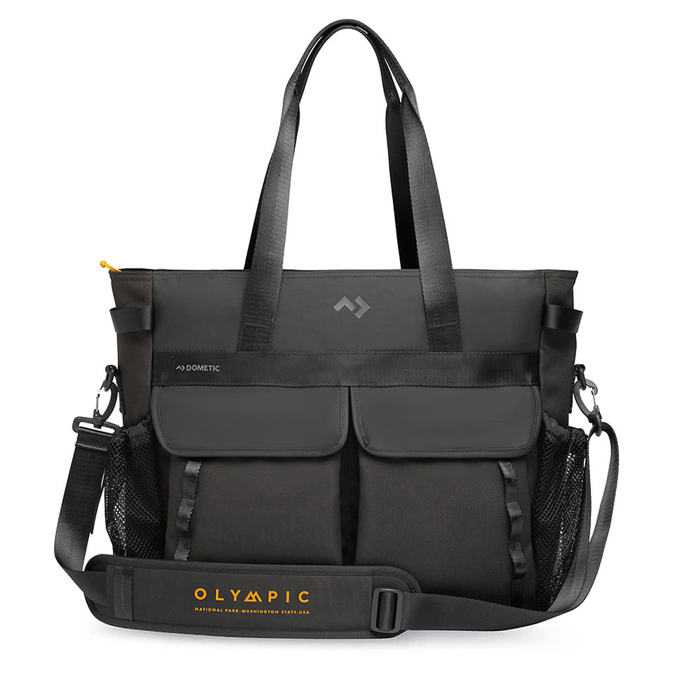 Dometic Unrestricted XL 31 Can Cooler Tote Bag