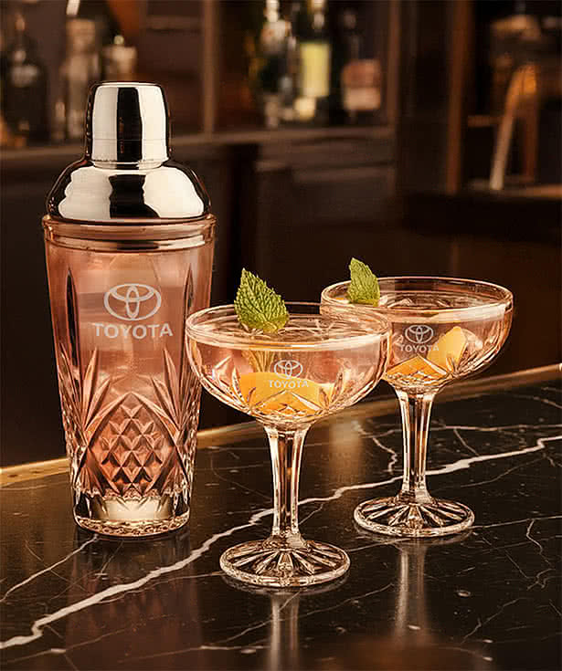 Laser Etched 17 oz. Brinkley Cocktail Shaker