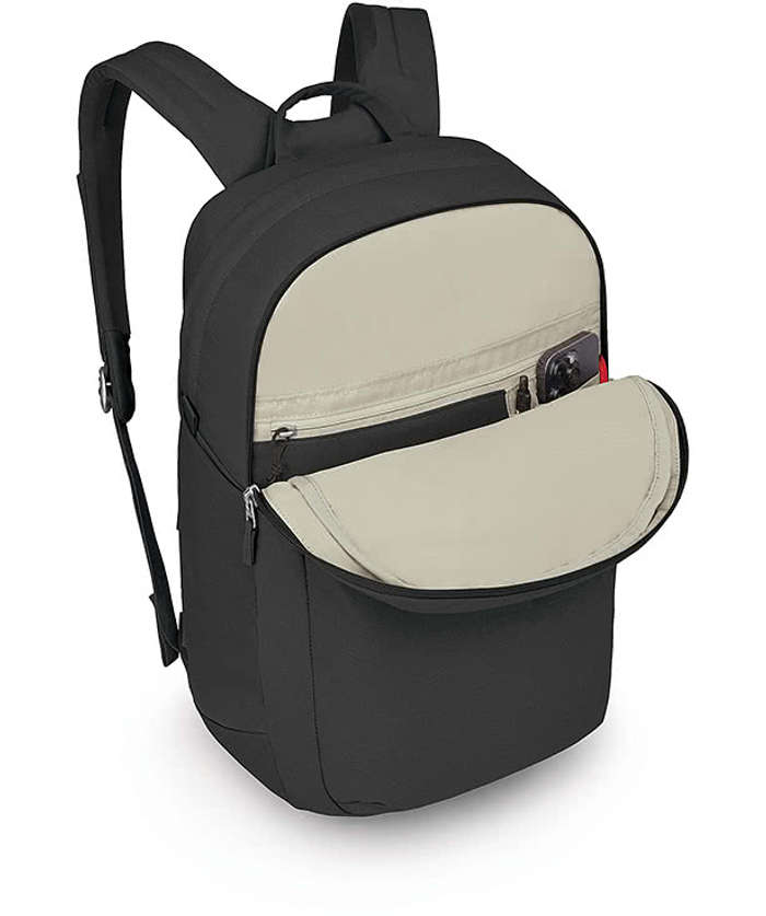 patagonia black hole m Patagonia Black Hole 40-Liter Wheeled Duffel Bag