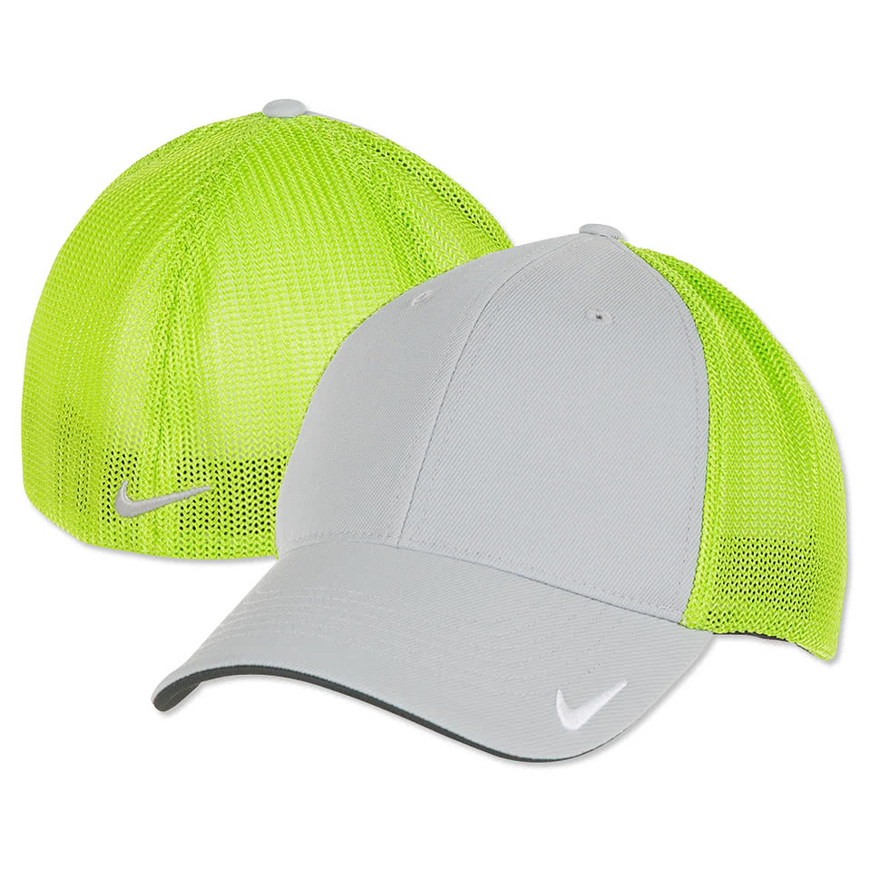 Nike Golf Stretch Fit Mesh Hat