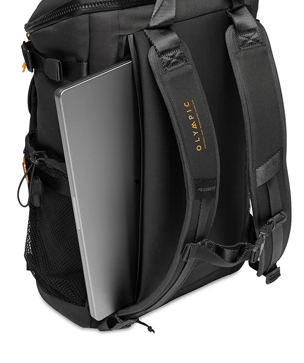 Dometic Unrestricted 39 Can Backpack Cooler