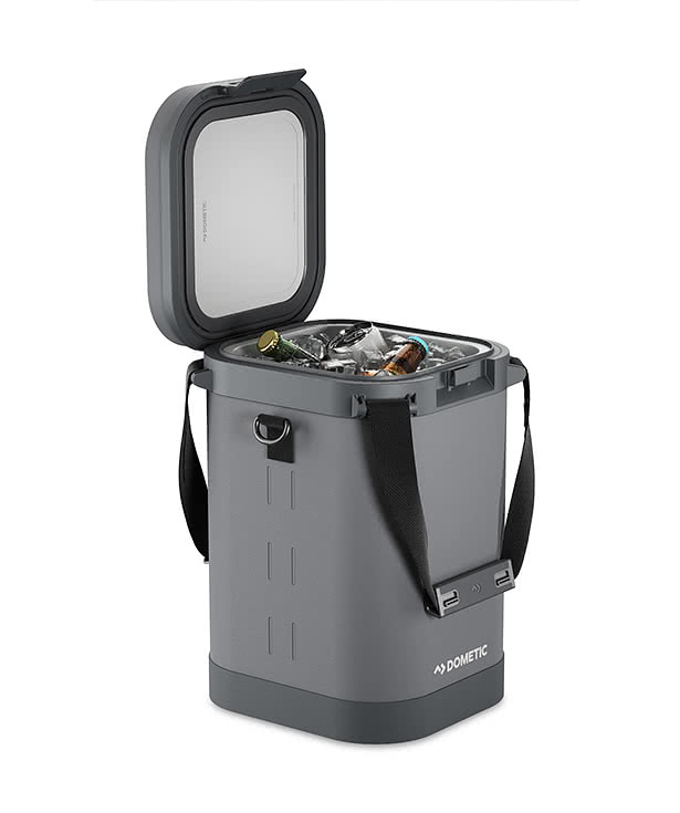 Dometic Recon ZL Welded 28 Can Cooler