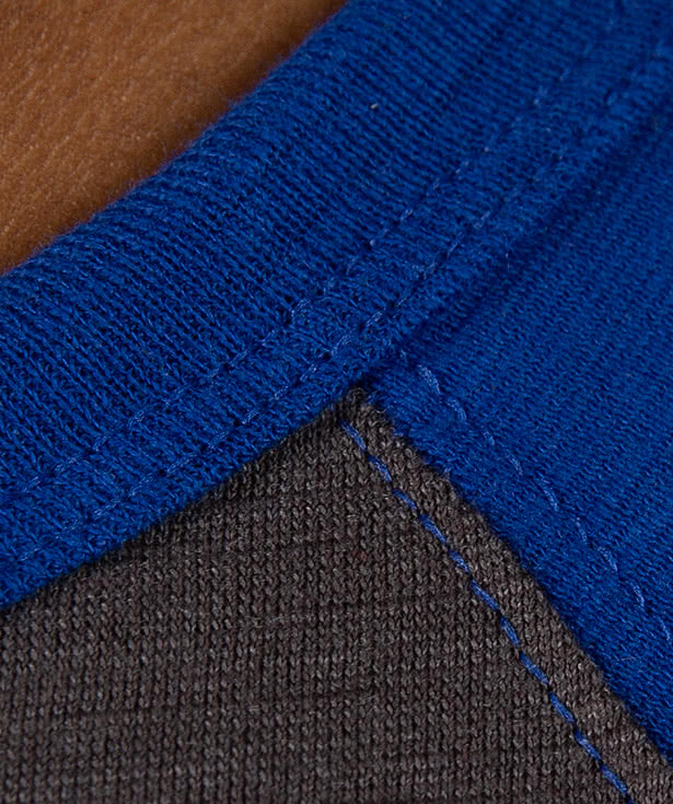 Champion Premium Fashion Raglan T-shirt