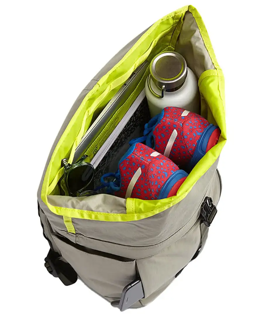 burton timbuk2 bag Slacker Chest Pack Oribags the eternally accessible laptop sleeve is a perfect feature for easily sliding your computer in and out without having to dig around inside Timbuk2 Q Laptop Backpack, OS,
