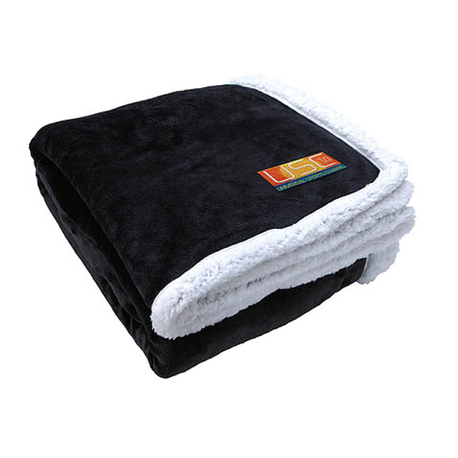 Oversize Sherpa Blanket in Camel