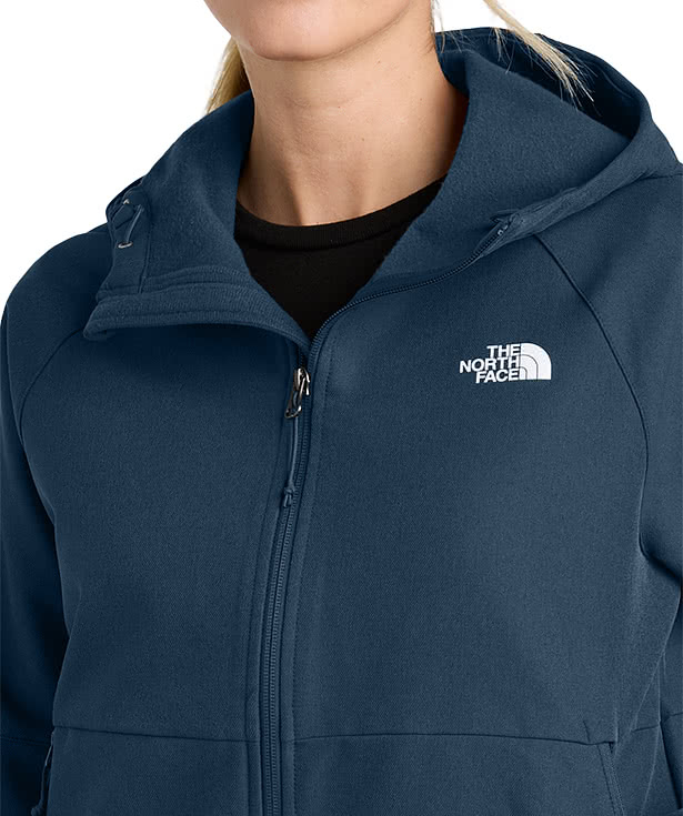 The North Face Women's Barr Lake Hooded Soft Shell Jacket - Printed