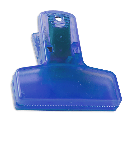 Keep-It 2.5” Chip Clip with Magnetic Backing in Translucent Blue