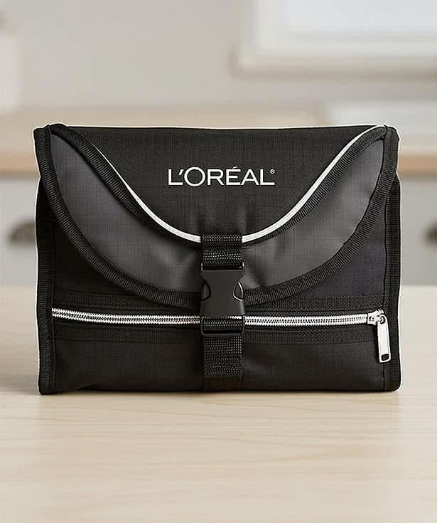 Overnighter Hanging Toiletry Bag
