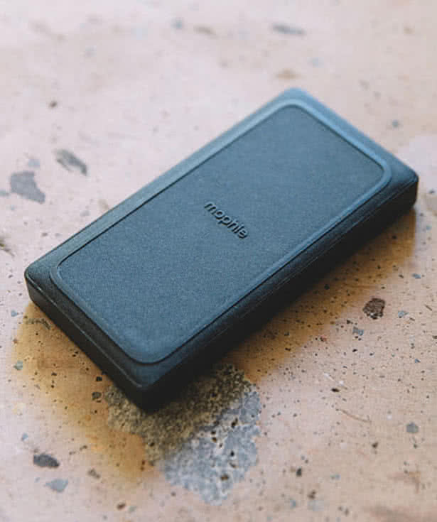 mophie 5,000 mAh Portable Wireless Power Bank