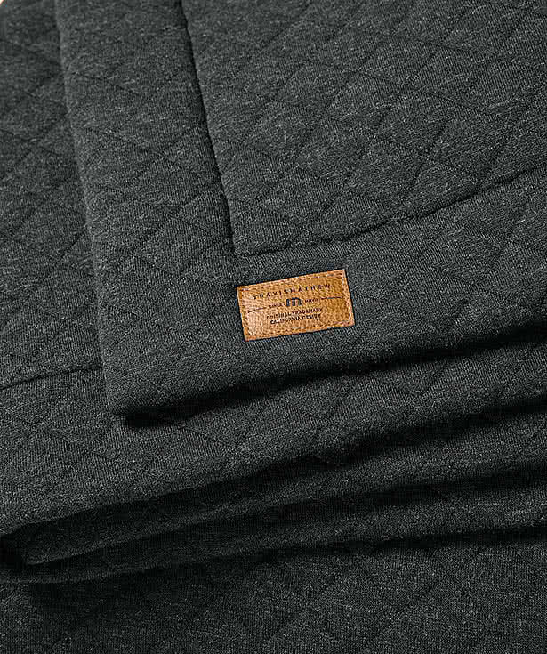 TravisMathew Diamond Quilted Blanket