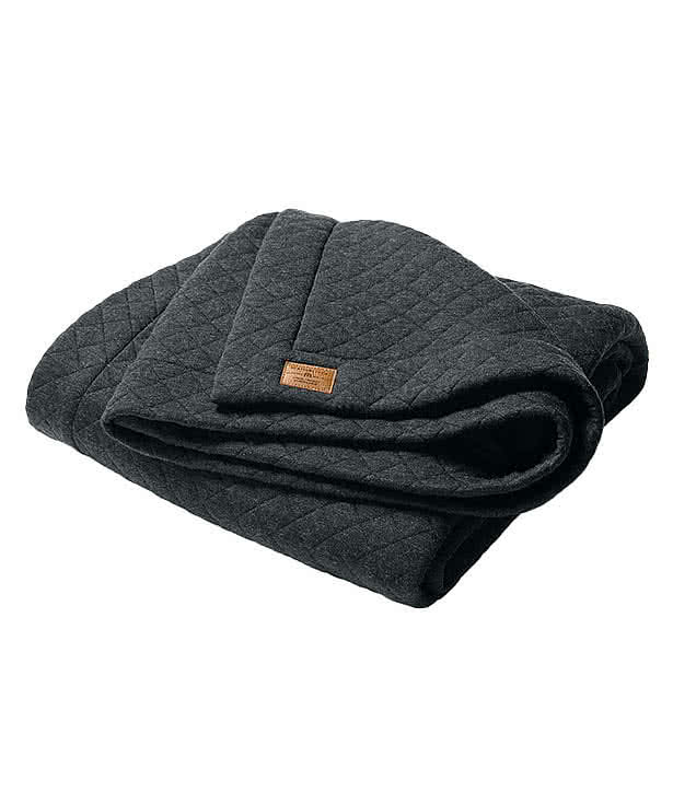 TravisMathew Diamond Quilted Blanket