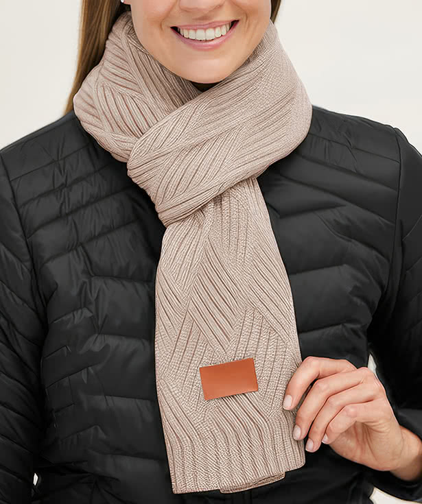 Debossed Leeman Trellis Knit Scarf