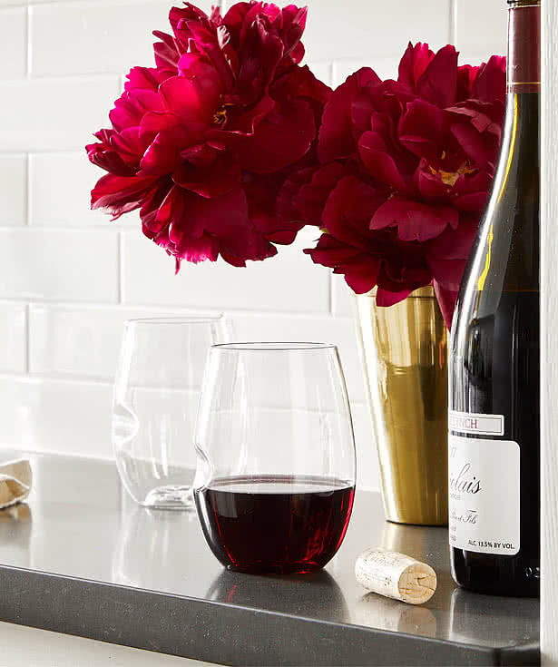 16 oz. Govino Reinforced Festival Wine Glass