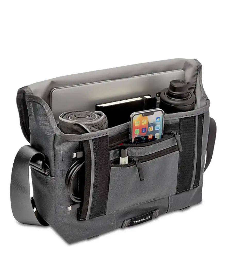 timbuk2 commuter bags Lane Laptop Backpack, Jet Black : Electronics grade aluminum buckle make it comfortable to wear all day Best Tech / Cycling Bags: