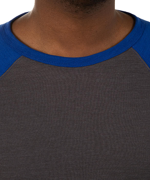 Champion Premium Fashion Raglan T-shirt