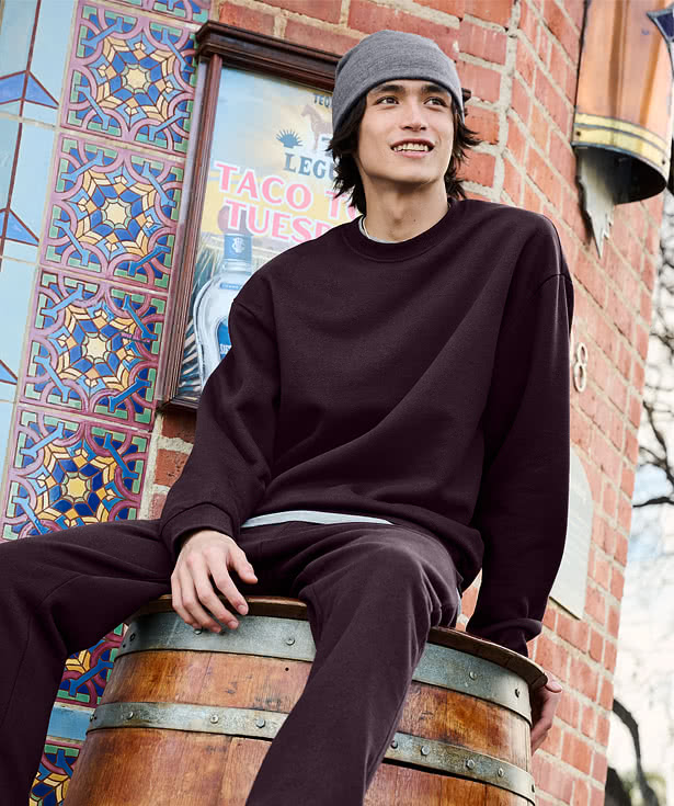 District V.I.T. Heavyweight Crewneck Sweatshirt
